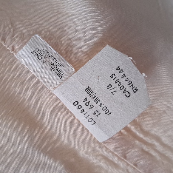 VINTAGE Silk Blazer - Picture 6 of 9